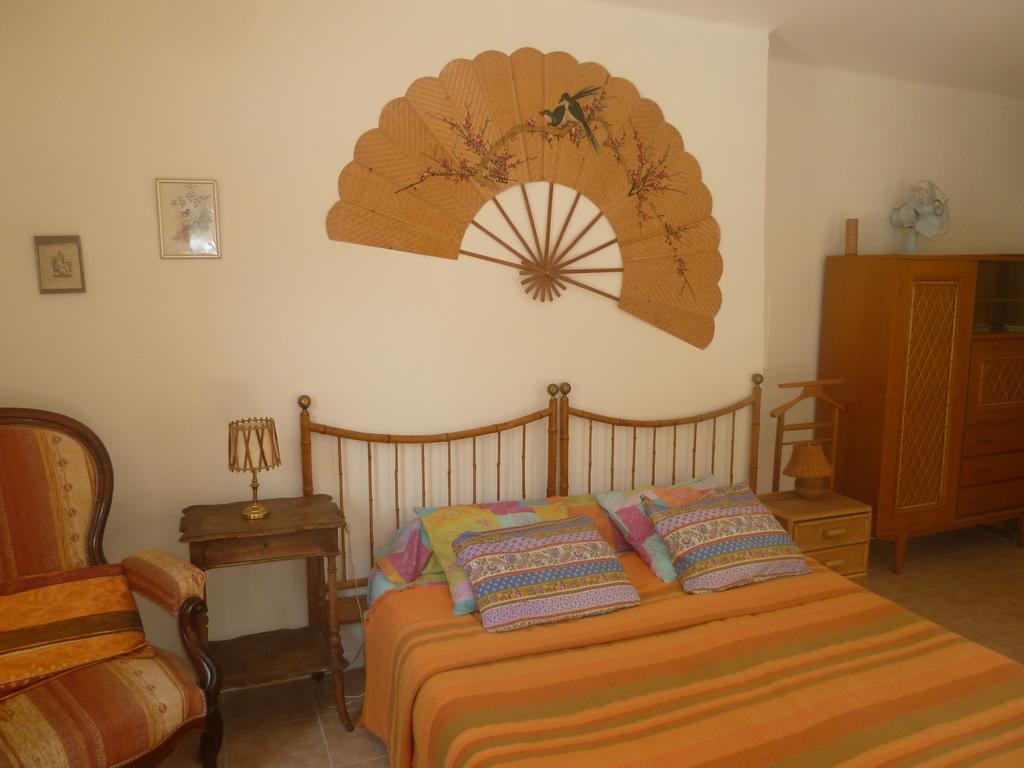 Valaurie Le Val Leron Bed & Breakfast エクステリア 写真