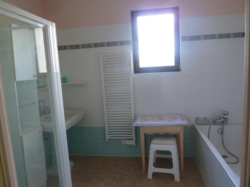 Valaurie Le Val Leron Bed & Breakfast エクステリア 写真