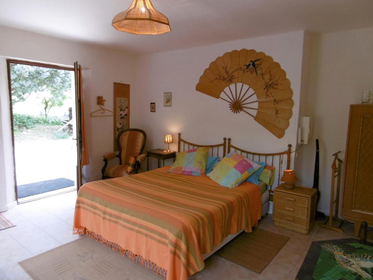 Valaurie Le Val Leron Bed & Breakfast エクステリア 写真